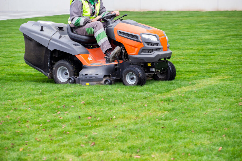 What Sets a Good Lawn Care Business Marketing Strategy article