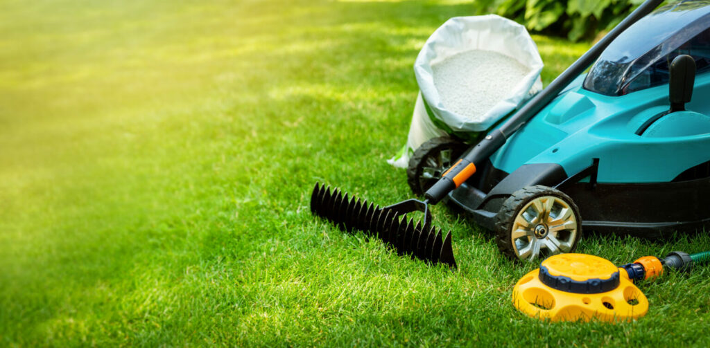 The benefits of advertising a lawn care business